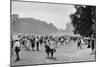 The March on Washington: Heading Home, 28th August 1963-Nat Herz-Mounted Photographic Print