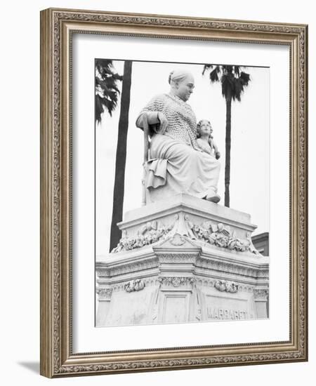 The Margaret statue in New Orleans, Louisiana, 1936-Walker Evans-Framed Photographic Print