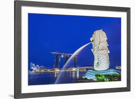 The Marina Bay Sands Hotel and Shopping Centre and the Singapore Art and Science Museum, Singapore-Cahir Davitt-Framed Photographic Print