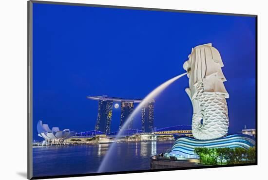 The Marina Bay Sands Hotel and Shopping Centre and the Singapore Art and Science Museum, Singapore-Cahir Davitt-Mounted Photographic Print