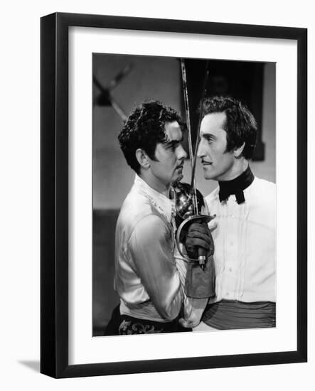 THE MARK OF ZORRO, 1940 directed by ROUBEN MAMOULIAN Tyrone Power and Basil Rathbone (b/w photo)-null-Framed Photo