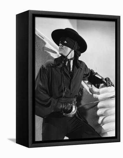 THE MARK OF ZORRO, 1940 directed by ROUBEN MAMOULIAN Tyrone Power (b/w photo)-null-Framed Stretched Canvas