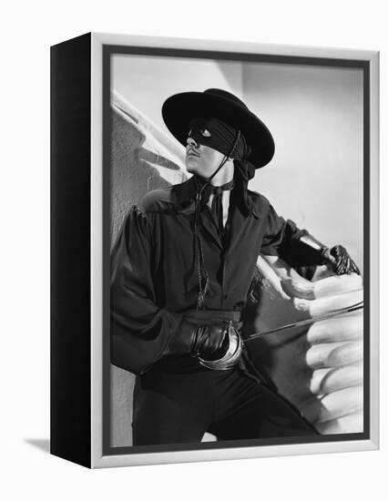 THE MARK OF ZORRO, 1940 directed by ROUBEN MAMOULIAN Tyrone Power (b/w photo)-null-Framed Stretched Canvas