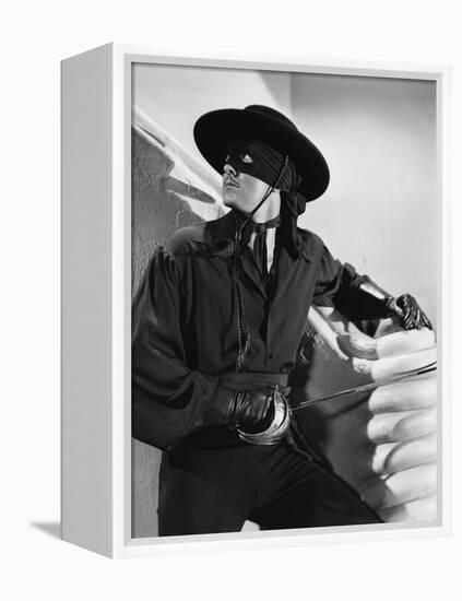 THE MARK OF ZORRO, 1940 directed by ROUBEN MAMOULIAN Tyrone Power (b/w photo)-null-Framed Stretched Canvas