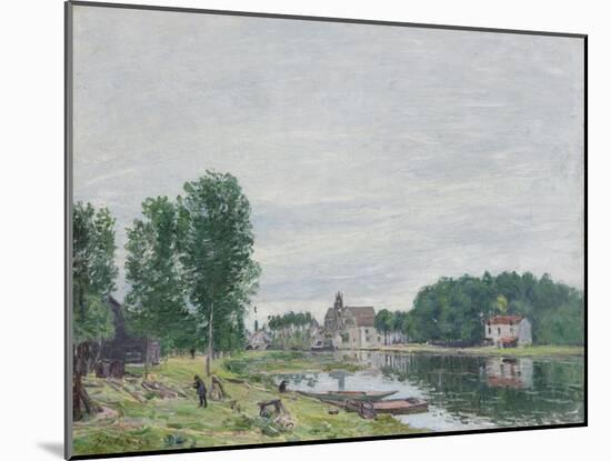 The Matrat Boatyard, Moret-Sur-Loing, Rainy Weather, 1892-Alfred Sisley-Mounted Giclee Print