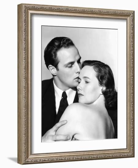 The Men, from Left, Marlon Brando, Teresa Wright, 1950-null-Framed Photo