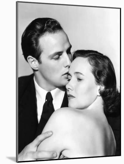 The Men, from Left, Marlon Brando, Teresa Wright, 1950-null-Mounted Photo