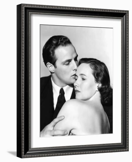 The Men, from Left, Marlon Brando, Teresa Wright, 1950-null-Framed Photo