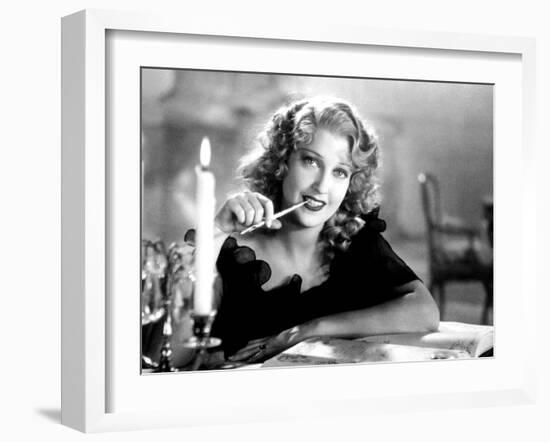 The Merry Widow, Jeanette MacDonald, 1934-null-Framed Photo