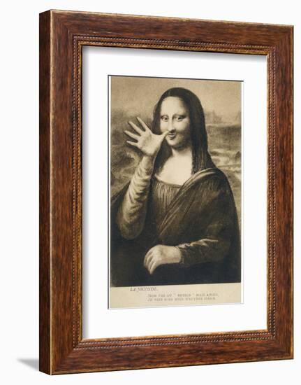 The Mona Lisa Says Goodbye When the Painting is Stolen from the Louvre Paris--Framed Photographic Print