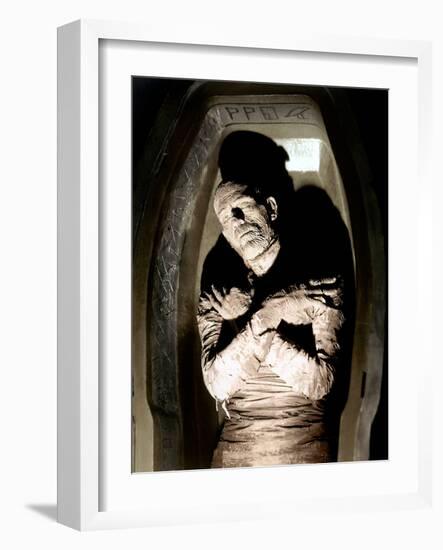 The Mummy, Boris Karloff, 1932-null-Framed Photo