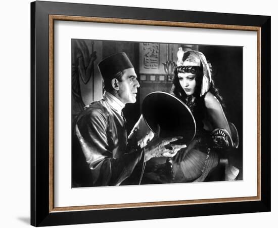 The Mummy, Boris Karloff, Zita Johann, 1932-null-Framed Photo