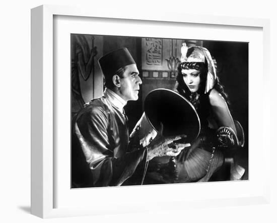 The Mummy, Boris Karloff, Zita Johann, 1932-null-Framed Photo