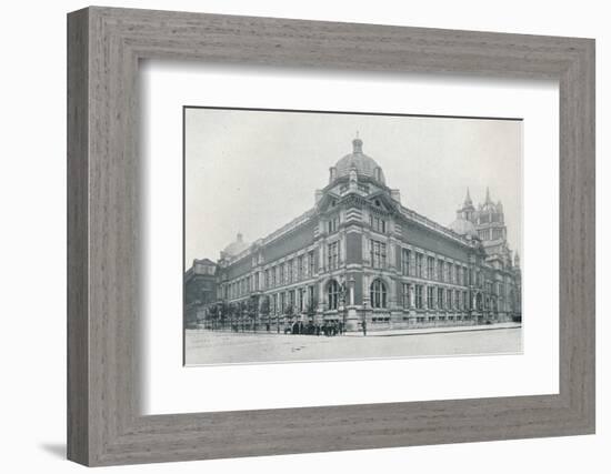 'The new Victoria and Albert Museum opened on June 26th, 1909', c1909-Unknown-Framed Photographic Print