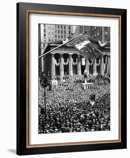 The New York Stock Exchange Celebrates 150th Anniversary with the Greatest War Bond Rally-null-Framed Photo