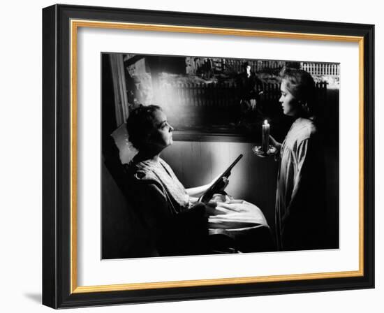 The Night Of The Hunter, Lillian Gish, Robert Mitchum, Gloria Castillo, 1955-null-Framed Photo