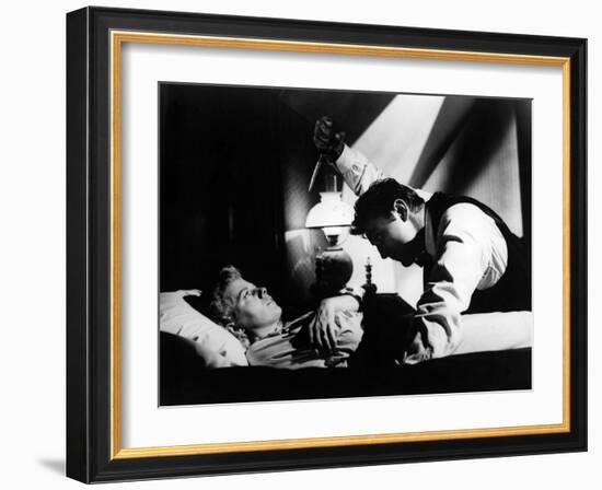 The Night Of The Hunter, Shelley Winters, Robert Mitchum, 1955-null-Framed Photo