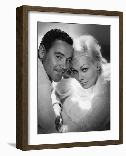 THE NOTORIOUS LANDLADY, 1961 DIRECETD BY RICHARD QUINE, script Blake Edwards, Jack Lemmon and Kim N-null-Framed Photo