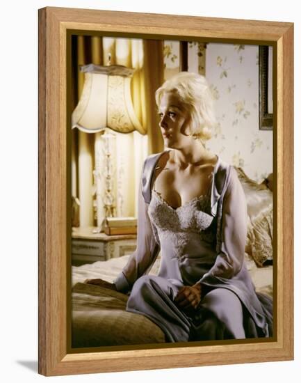 THE NOTORIOUS LANDLADY, 1961 DIRECETD BY RICHARD QUINE, script Blake Edwards, Kim Novak (photo)-null-Framed Stretched Canvas