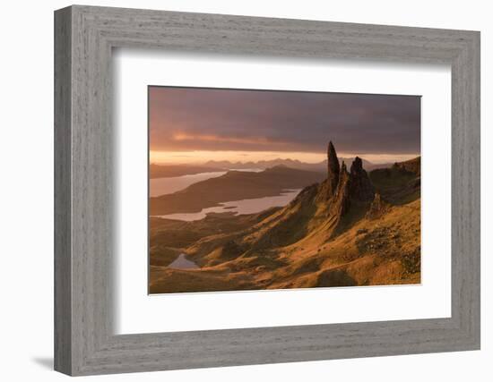 The Old Man of Storr, Isle of Skye, Scotland, UK-Ross Hoddinott-Framed Photographic Print