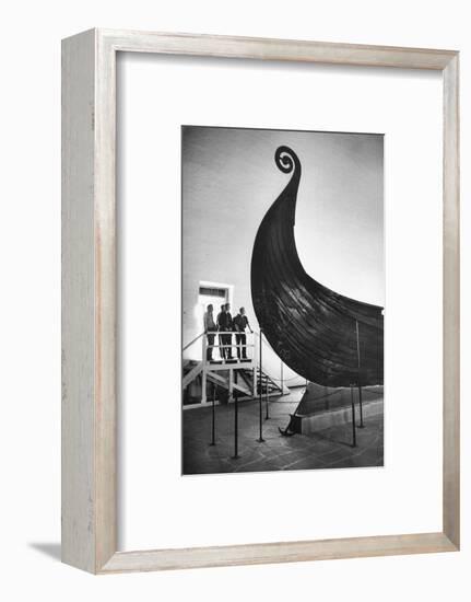 The " Oseberg boat", a Viking ship now in the Viking-skipshuset Museum in Oslo, Norway.-Erich Lessing-Framed Photographic Print