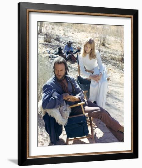 The Outlaw Josey Wales (1976)-null-Framed Photo