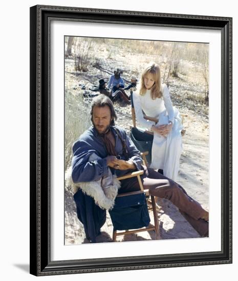 The Outlaw Josey Wales (1976)-null-Framed Photo