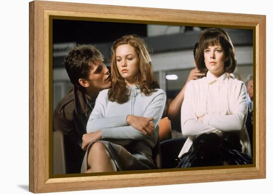 THE OUTSIDERS, 1982 directed by FRANCIS FORD COPPOLA Matt Dillon, Diane Lane and Michelle Meyrink (-null-Framed Stretched Canvas