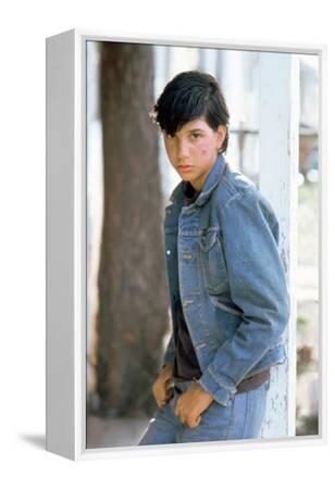 how old was ralph macchio in the outsiders how old was ralph macchio in the outsiders