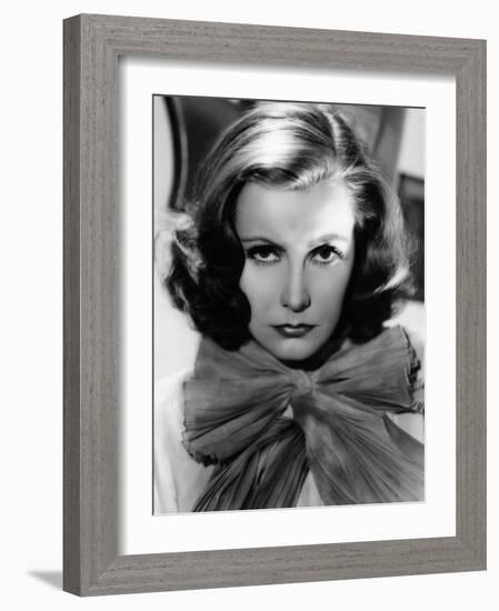 The Painted Veil, Greta Garbo, 1934-null-Framed Photo