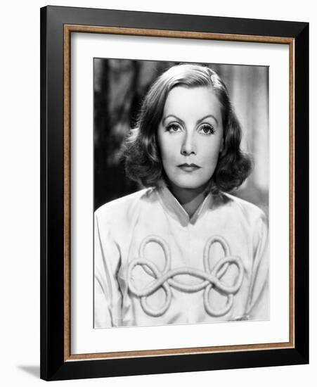 The Painted Veil, Greta Garbo, 1934-null-Framed Premium Photographic Print