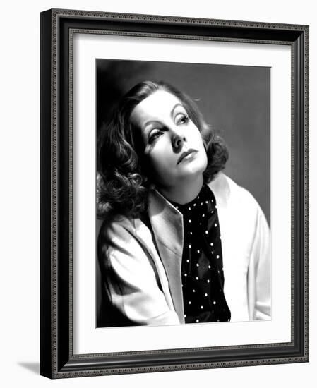 The Painted Veil, Greta Garbo, 1934-null-Framed Photo