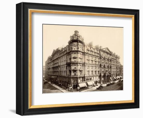 The Palmer House on the Corner of State and Monroe Streets, Chicago, 1890s-null-Framed Giclee Print