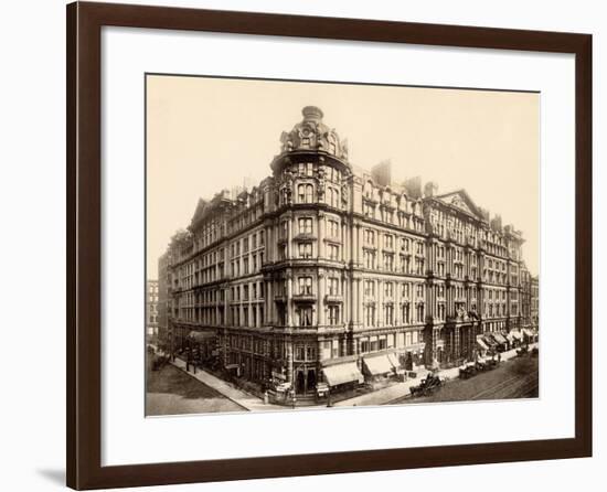 The Palmer House on the Corner of State and Monroe Streets, Chicago, 1890s-null-Framed Giclee Print