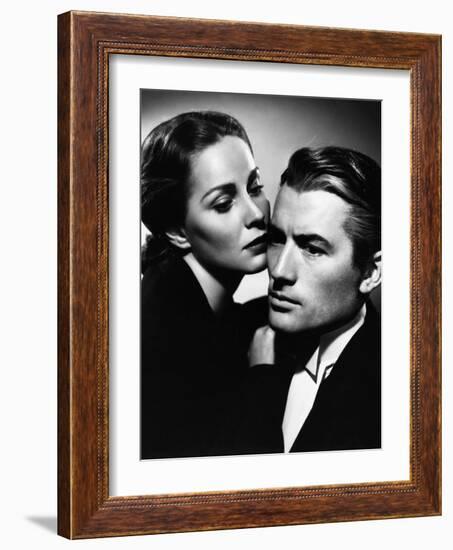 THE PARADINE CASE, 1948 directed by ALFRED HITCHCOCK Alida Valli and Gregory Peck (b/w photo)-null-Framed Photo