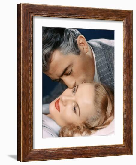 THE PARADINE CASE, 1948 directed by ALFRED HITCHCOCK Gregory Peck and Anne Todd (photo)-null-Framed Photo