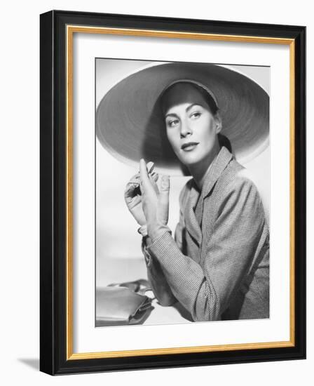 The Paradine Case, Alida Valli, 1947-null-Framed Photo