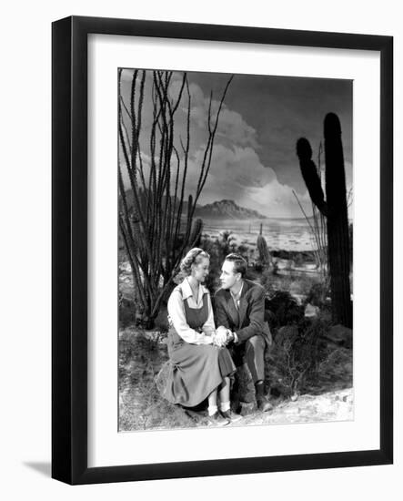 The Petrified Forest, Bette Davis, Leslie Howard, 1936-null-Framed Photo