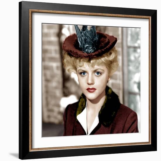 THE PICTURE OF DORIAN GRAY, Angela Lansbury, 1945-null-Framed Photo