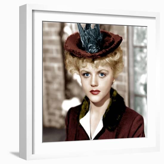 THE PICTURE OF DORIAN GRAY, Angela Lansbury, 1945-null-Framed Photo