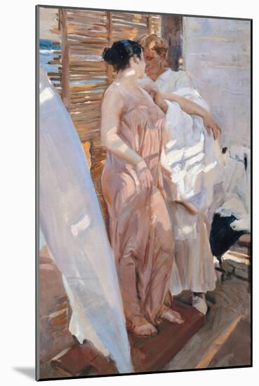 The Pink Robe, After the Bath, 1916-Joaquin Sorolla y Bastida-Mounted Giclee Print