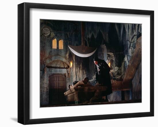 The Pit And The Pendulum, John Kerr, Vincent Price, 1961-null-Framed Photo