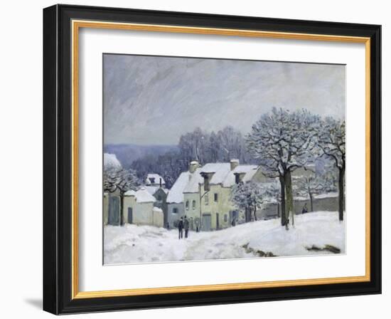 The Place Du Chenil at Marly-Le-Roi, Snow, 1876-Alfred Sisley-Framed Giclee Print