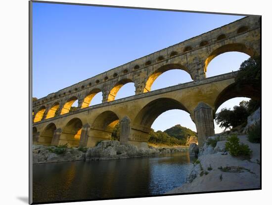 The Pont du Gard Roman Aquaduct Over the Gard River, Avignon, France-Jim Zuckerman-Mounted Photographic Print