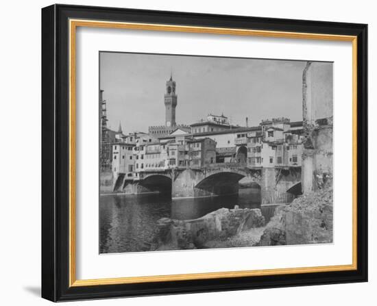 The Ponte Vecchio over the Arno River-Alfred Eisenstaedt-Framed Photographic Print