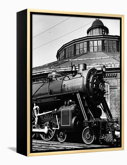 The President Washington #5300-null-Framed Premier Image Canvas