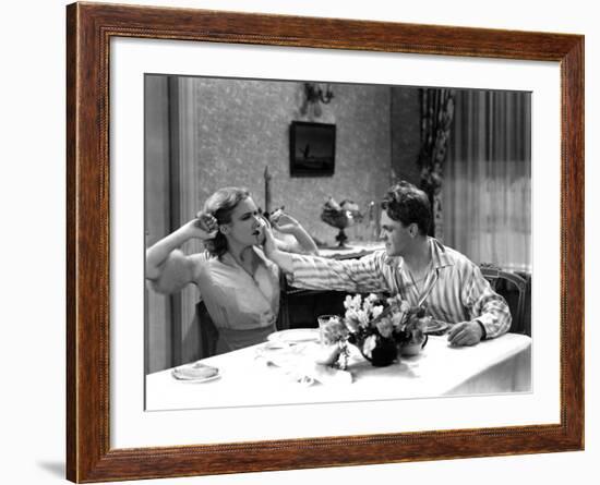 The Public Enemy, Mae Clarke, James Cagney, 1931, Domestic Fight With Grapefruit-null-Framed Photo