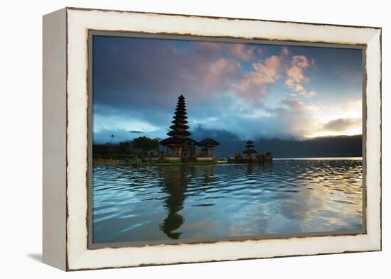 The Pura Ulun Danu Bratan Temple at Sunrise-Alex Saberi-Framed Premier Image Canvas