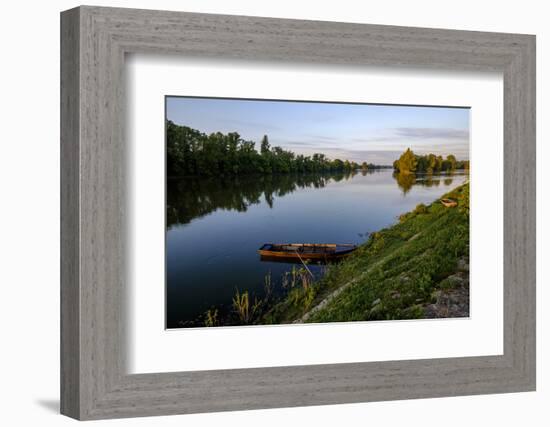 The quay along the Loire River, Chouze sur Loire, Loire Valley, UNESCO World Heritage Site, Indre e-Nathalie Cuvelier-Framed Photographic Print