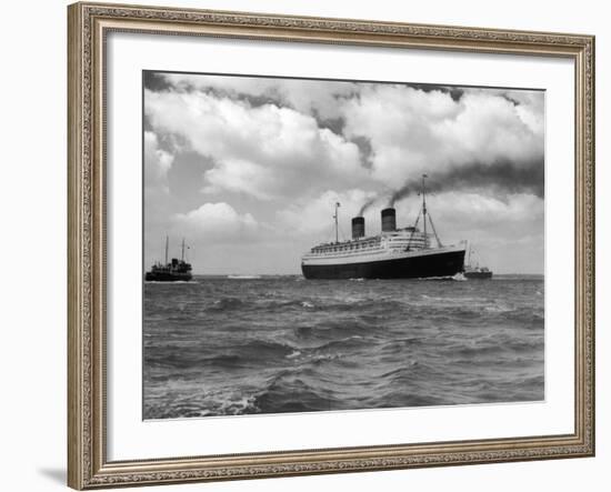 The "Queen Elizabeth" the Largest of the P-null-Framed Photographic Print